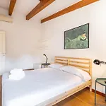 Molino Delle Armi Near Metro Blue Διαμέρισμα