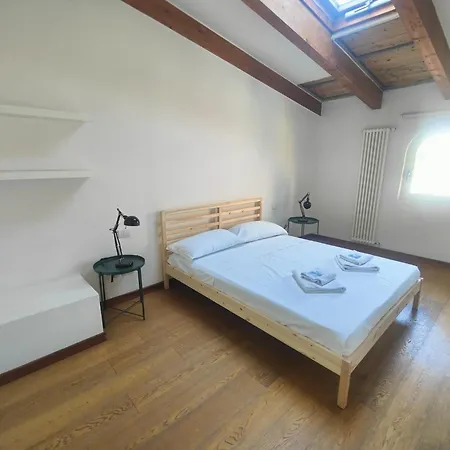 Apartment Molino Delle Armi Near Metro Blue Milan